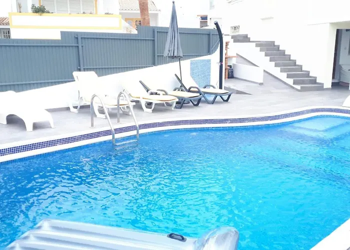 Marina Vila Apartment With Pool